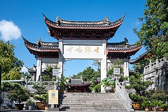 忙忙碌碌是生活，停下来看看风景，也是生活。